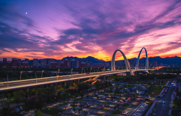 场外股票配资网 涅槃之冰